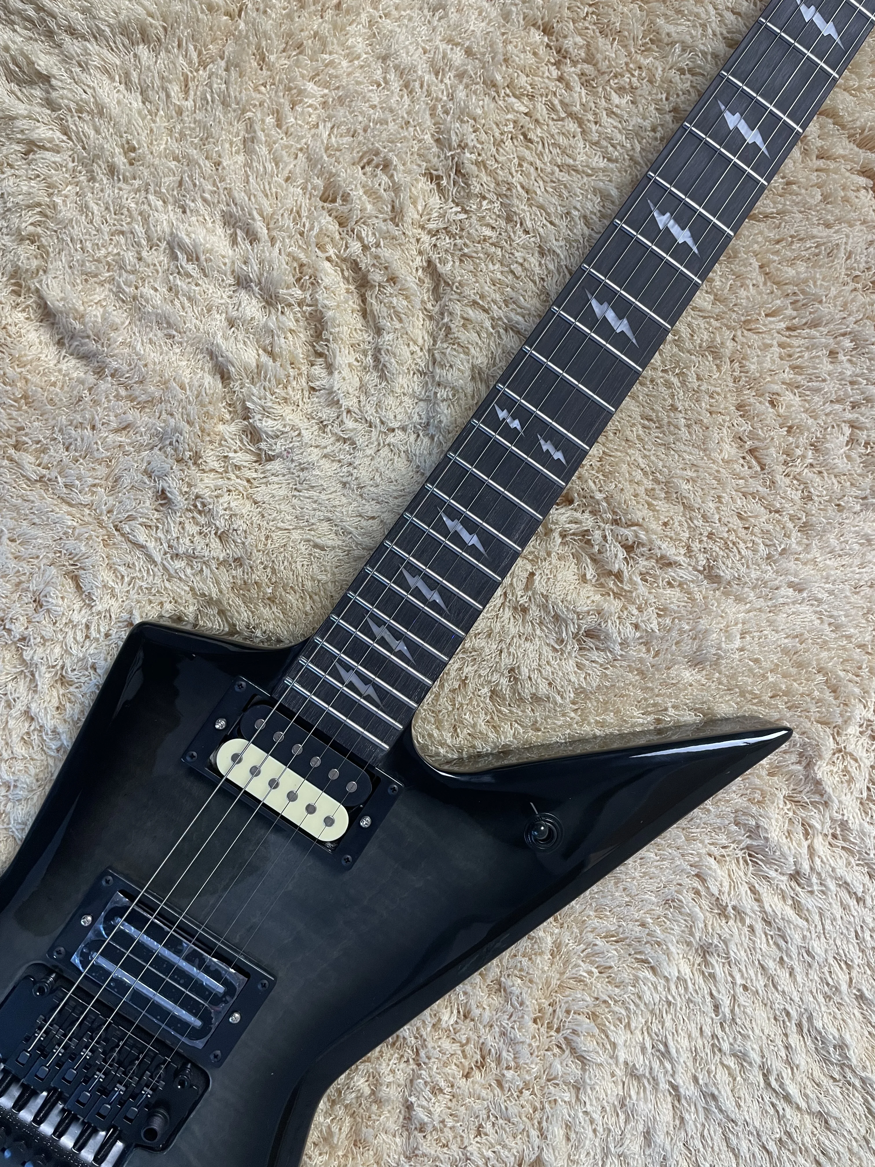 6 String ML Style Electric Guitar Olive Green Fade Flamed Maple with Lightning Fretboard Inlay