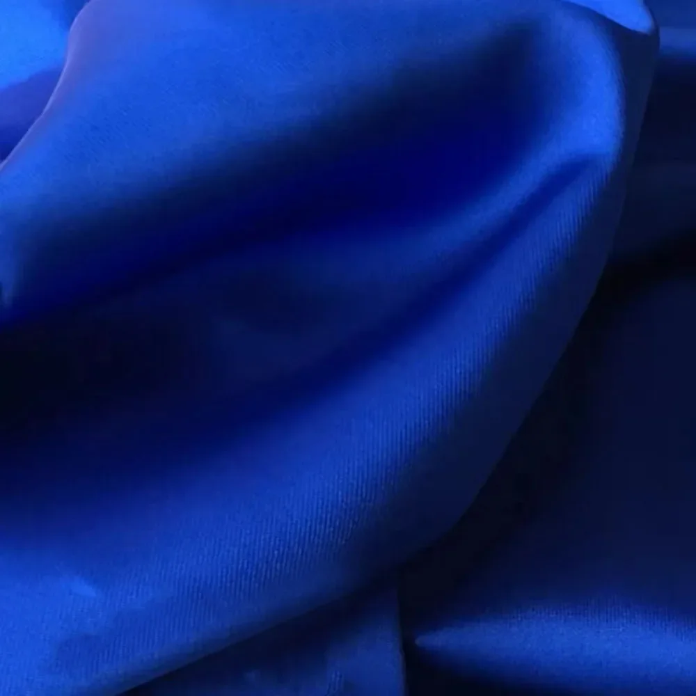 Tela roja Mikado para vestido de novia, estilo lujoso, sarga de satén grueso, vestido de diseñador, telas para ropa, costura por metro