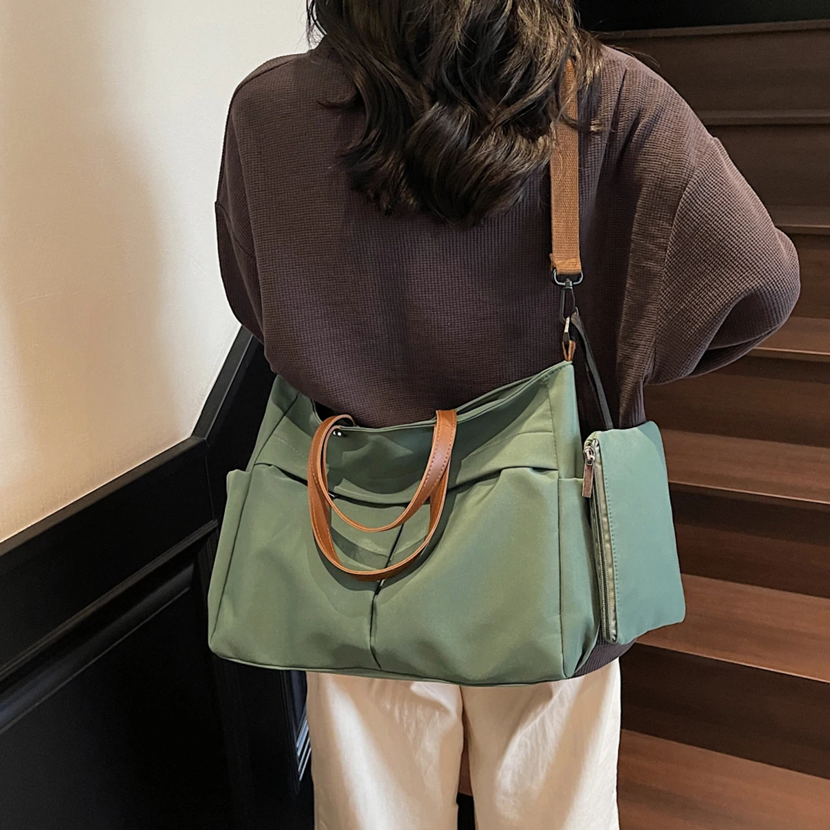 Super beliebte Tragetasche für Damen, großes Fassungsvermögen, neues Modell 2026, Computertasche für Mütter, Pendler-Tasche, Nylon-Canvas-Tasche für Studenten, geeignet für Unterricht, Einkaufen,