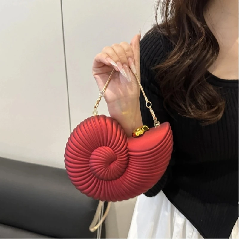 

Милые сумки через плечо для женщин, новинка 2023 года, милая крутая сумка для девочек, модная мини-кошелек с цепочкой, вечерняя женская сумка на плечо