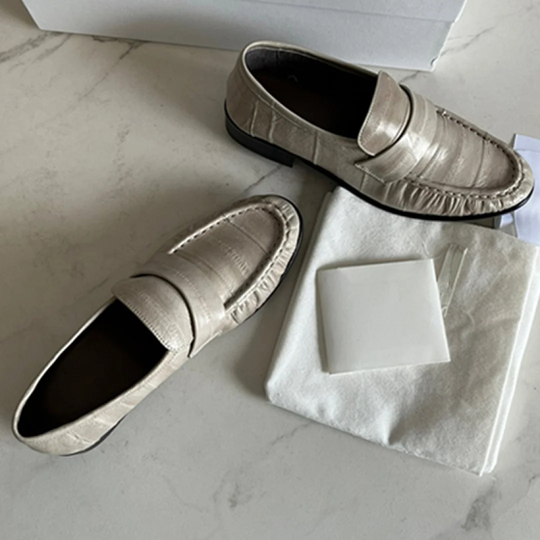 

Maxdutti 2026 French Fashion Blogger Beige Color Elegant Flats Shoes Loafers Woman Shoes Genuine Leather Shoes For Woman