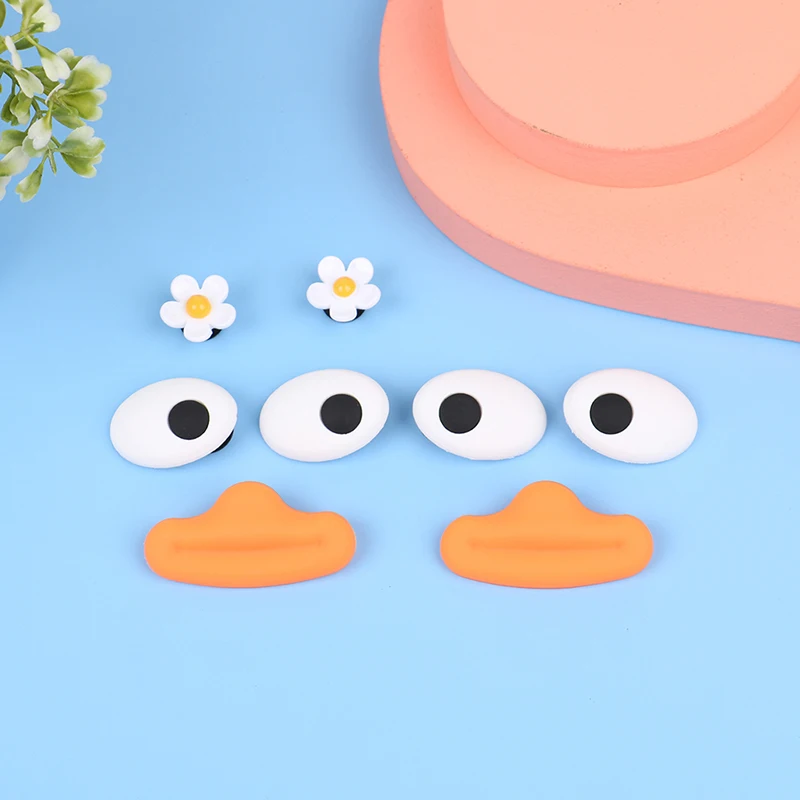 1Set Cute  Charms Designer Duck Bundle Eyes Mouth Nose Expression Accessories Sneakers Decoration