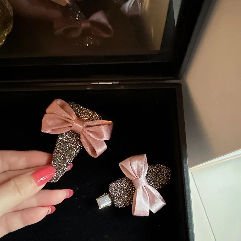 

7CM Korean Style Sparkling Rhinestone Bow Duckbill Hair Clips, Satin Ribbon Barrettes for Women, Elegant Side Hair Accessories