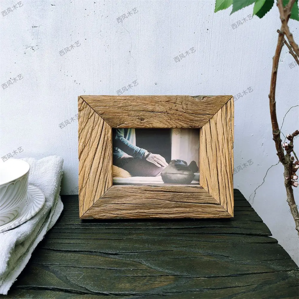 إطار صور من الخشب الصلب مربوط بالتجوية في الولايات المتحدة الأمريكية ، سطح مكتب عتيق ، لسان وتنقر ، إطار صورة سجل فني #5