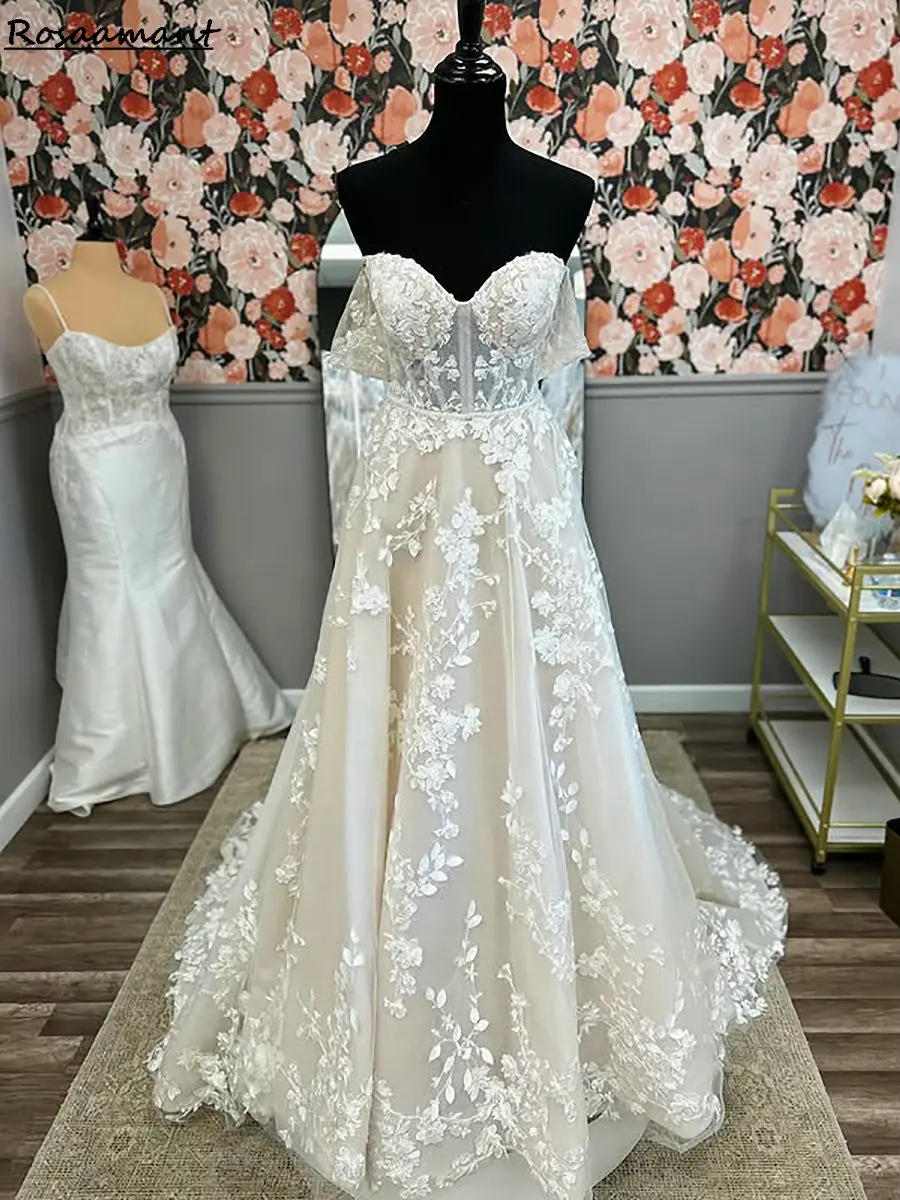 Light Champagne Illusion Sleeveless A-Line Wedding Dresses Off The Shoulder Appliques Lace Country Bridal Gowns