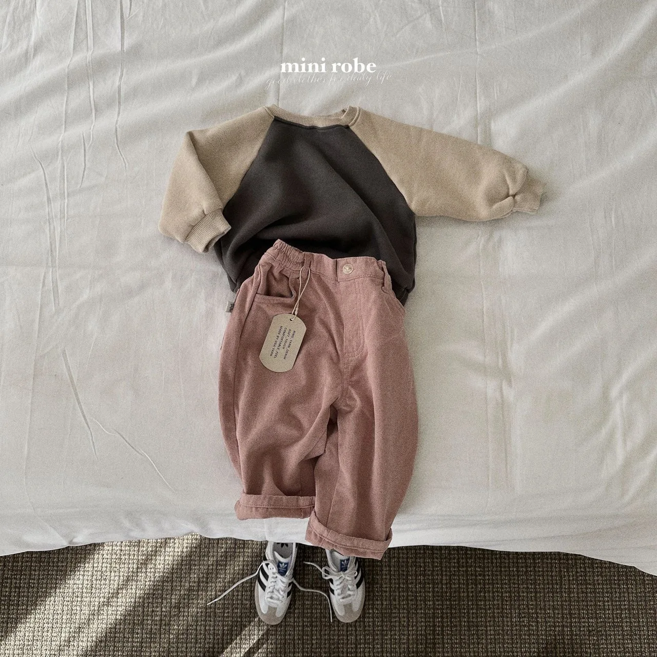 Pantalones cálidos de lana para bebé, ropa informal de terciopelo grueso, color sólido, novedad de invierno