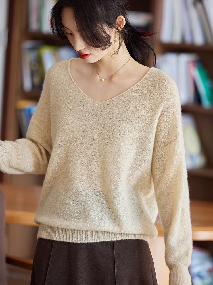 Maglione da donna con scollo a V Pullover 2025 100% lana merino lavorata a maglia a maniche lunghe Top Primavera Autunno Nuovo sciolto morbido tinta unita Nozioni di base