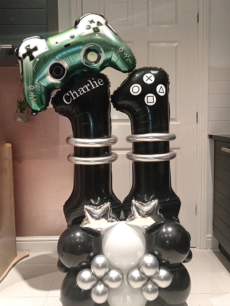 33-teiliges GamePad-Ballon-Set Schwarze Zahlen-Geburtstagsballons Spielthema Festbedarf Erwachsenen-Geburtstagsparty-Dekoration