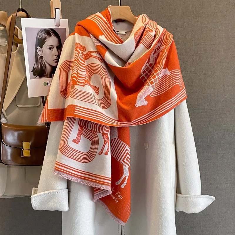 

Autumn New Splicing Contrasting Color Jacquard Scarf Imitation Cashmere Warm Neck Protection Scarf with Fashionable Big Shawl