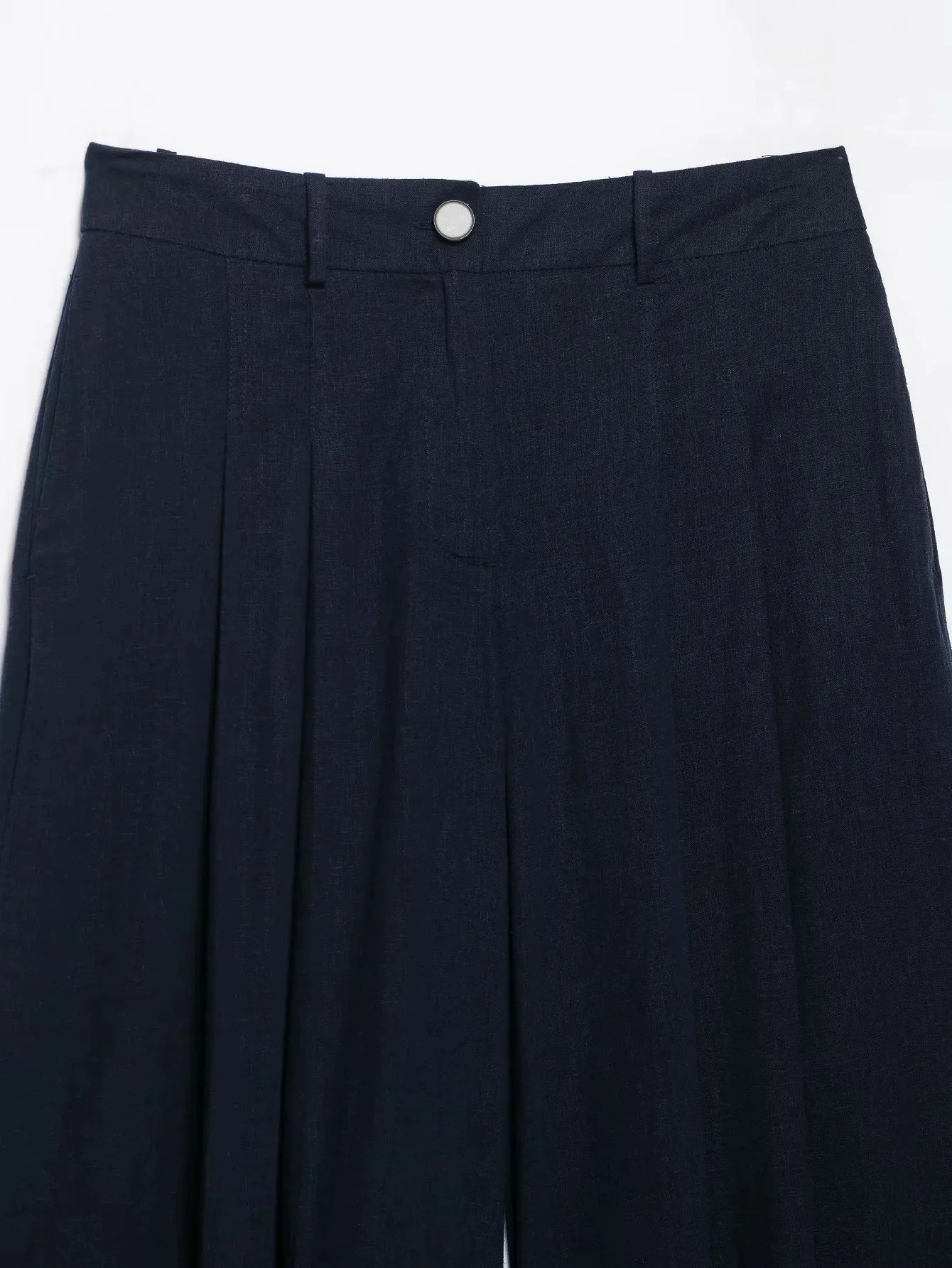Damen Marineblau 2-Teiliges Set Ärmellose Blazer-Weste mit Revers und Gürtel + Hochgeschnittene Plissierte Weite Culottes-Shorts Damenanzug – Detail 10