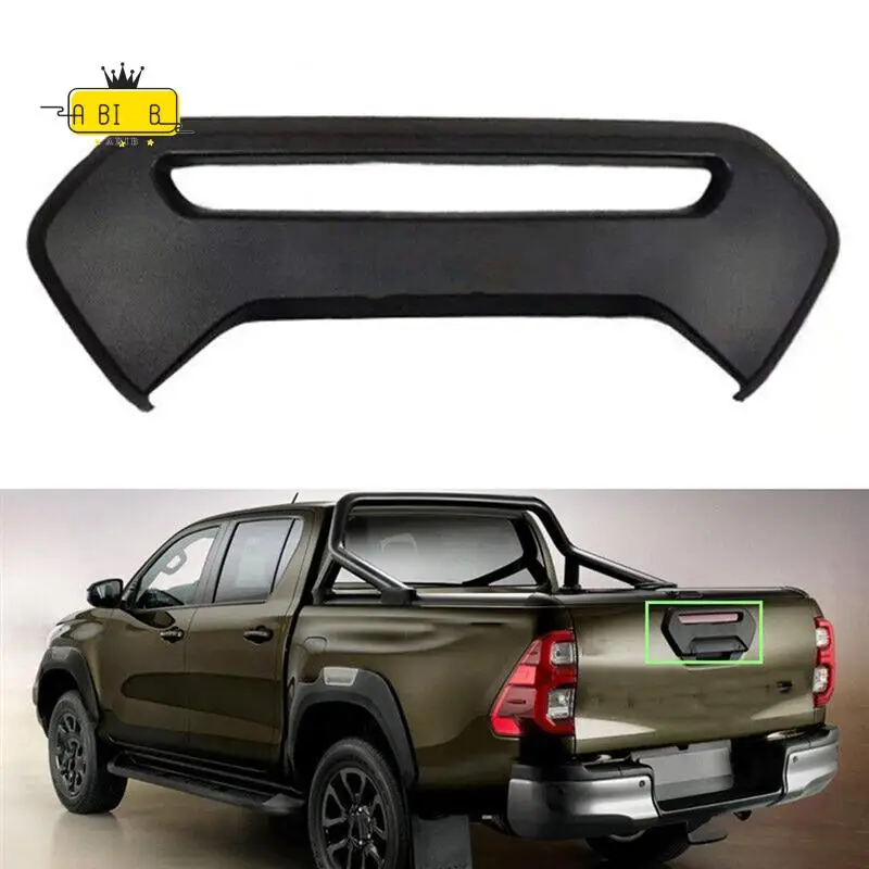 

ABIB -Car Rear Tailgate Plate Cover Peij-LJ2104 For Toyota Hilux Revo Rocco 2021 2022 Trunk Brake Light Cover Trim Panel