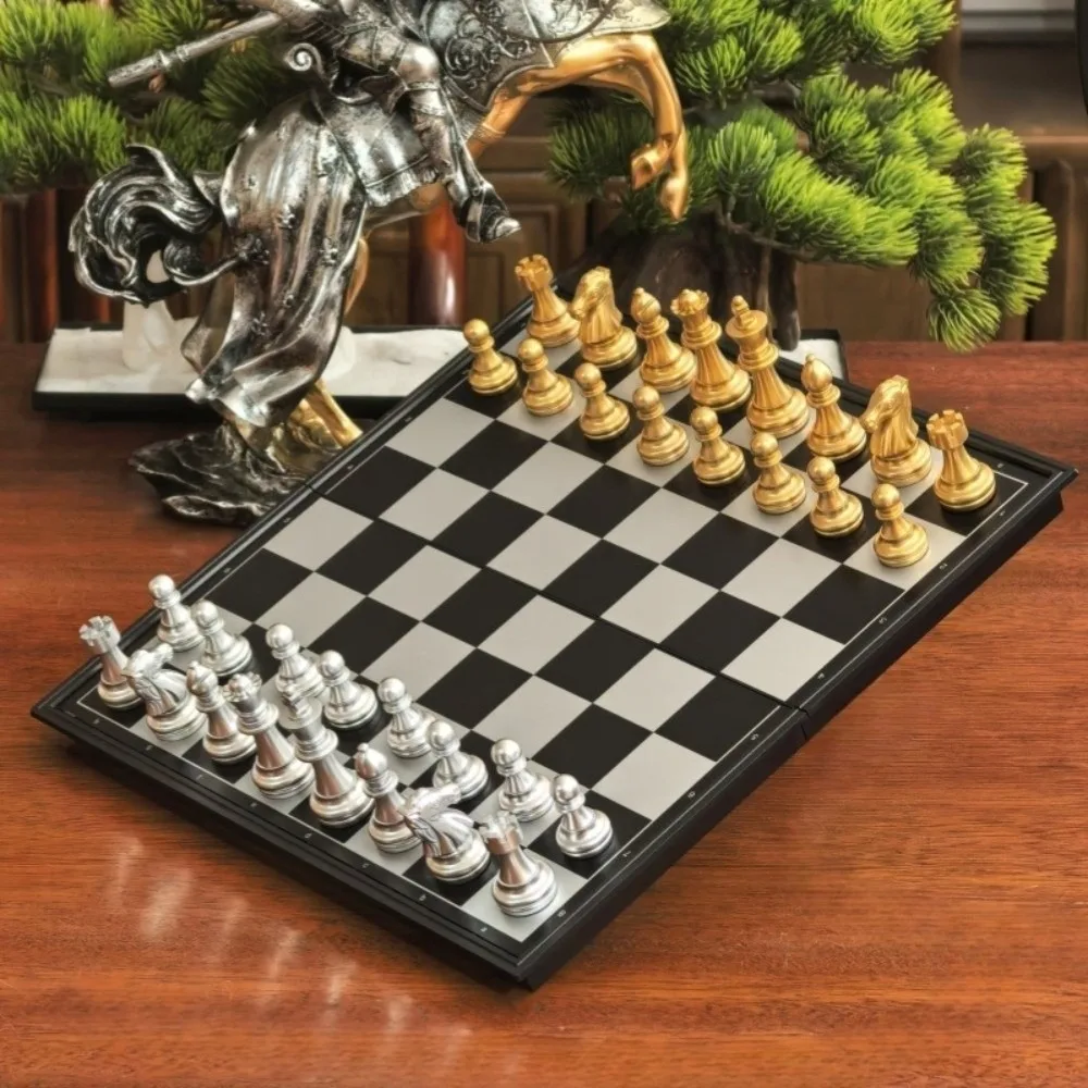 

Portable 25/32cm Chessboard Magnetic Chess Set Magnet Plastic International Chess Folding Portable Travel Board Game Set Desktop