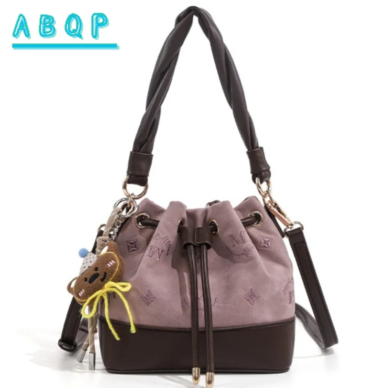 Women's Handbag Luxury Brand Embroidery Personalized Women's Shoulder Messenger Bag Fashion Casual Women's Bag High Quality