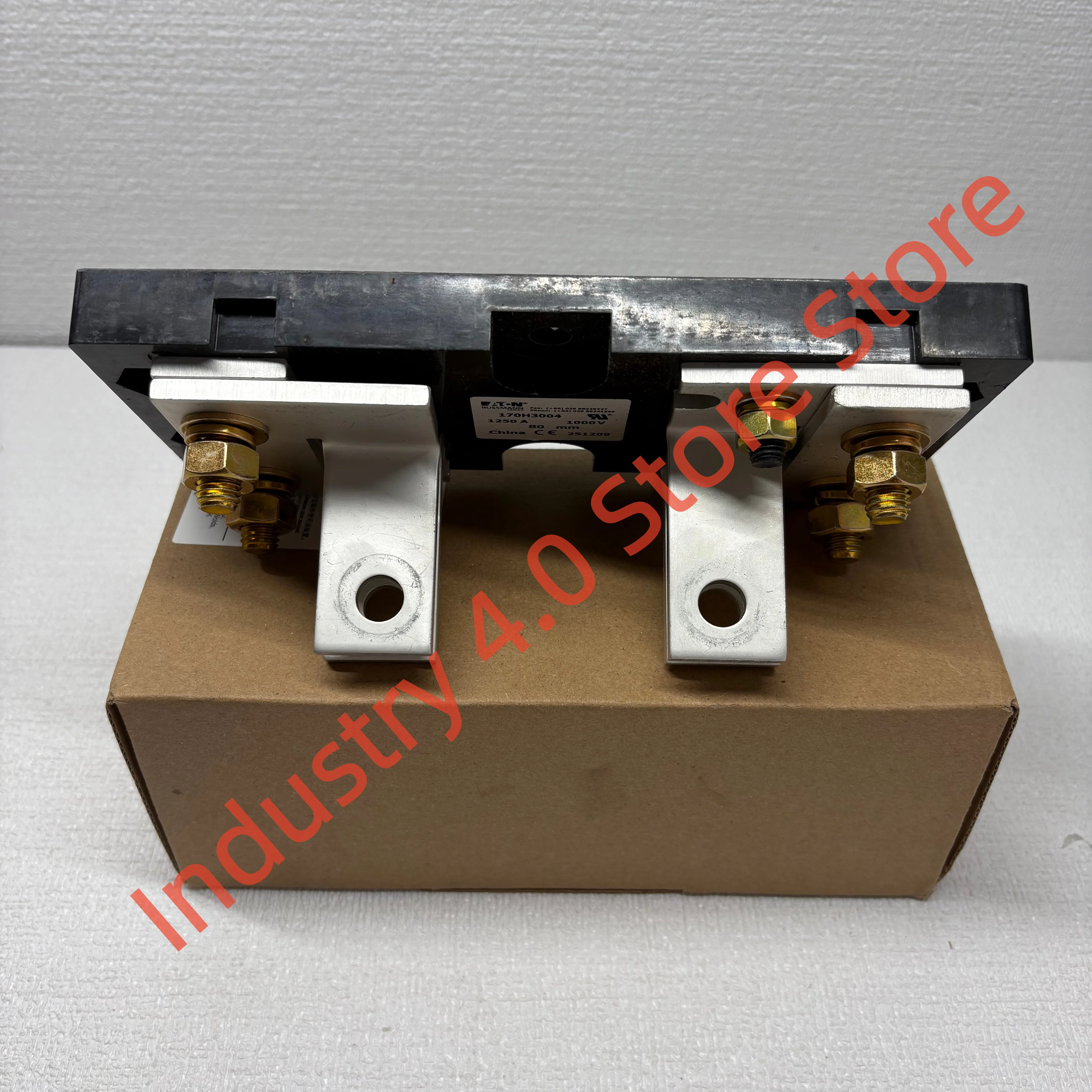 

170H3004 170M6010 170M6547 предохранитель Новый оригинальный