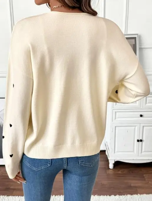 

Autumn and Winter 2025 Sweet Cute Heart-Shaped Pattern V-Neck Lace Up Cardigan for Women,slim Fit Long Sleeved Knitted Jacket