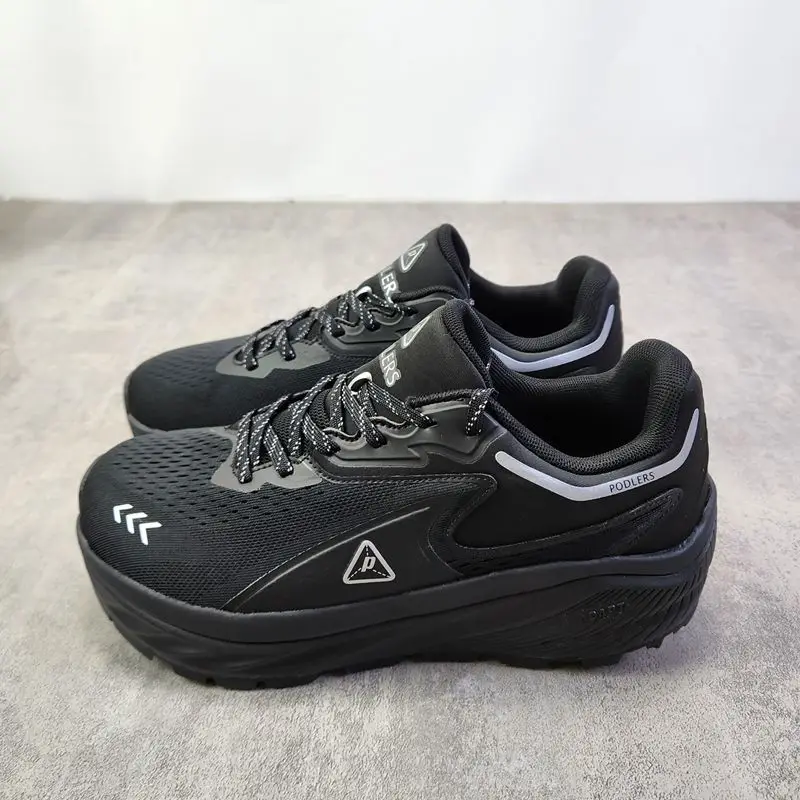 

2026 Super Cool Hiking Shoe Man Professional Rock Climbing Shoes Men Outdoor Walking Shoes Mens Wide Feet Sport Sneakers