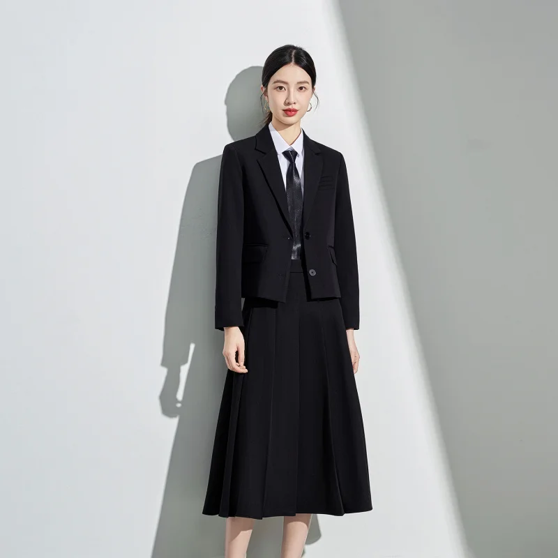 

Black short jacket for women, autumn and winter fashion, stylish blazer suit, college style, high-end, trendy, casual short blaz