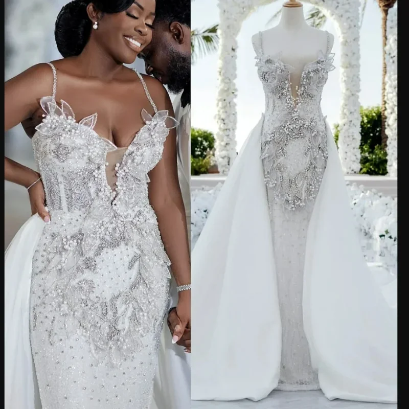 Customize Spaghetti Strap  Shinny Heavy Crystal Bead Wedding Dress Robe De Mariée Luxury Beach  Bridal Gown with Removable Skirt
