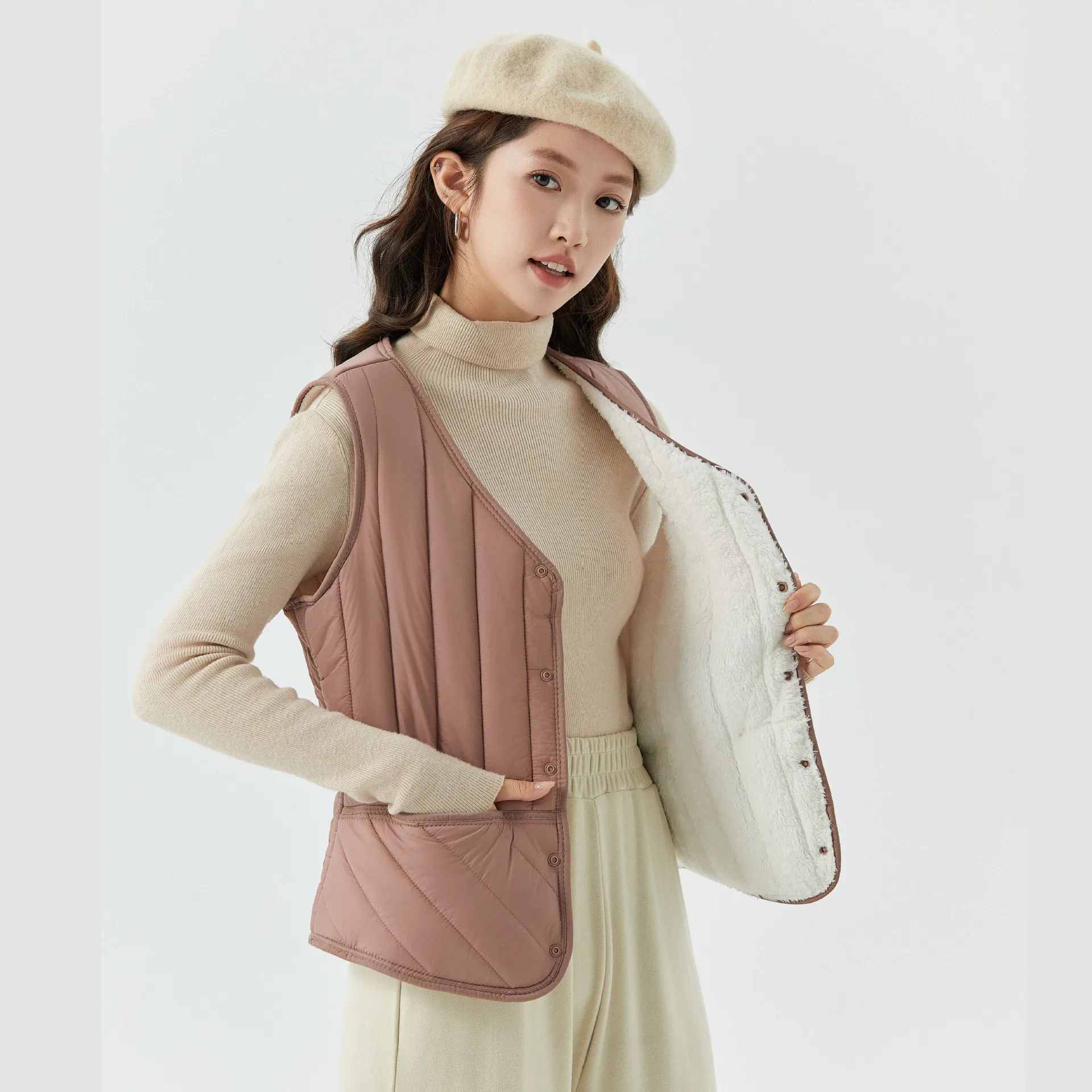 Winter New Fashion Women's Solid Color Striped Casual Trendy Sleeveless Single-breasted V-neck Wool Cotton Vests Female Clothes