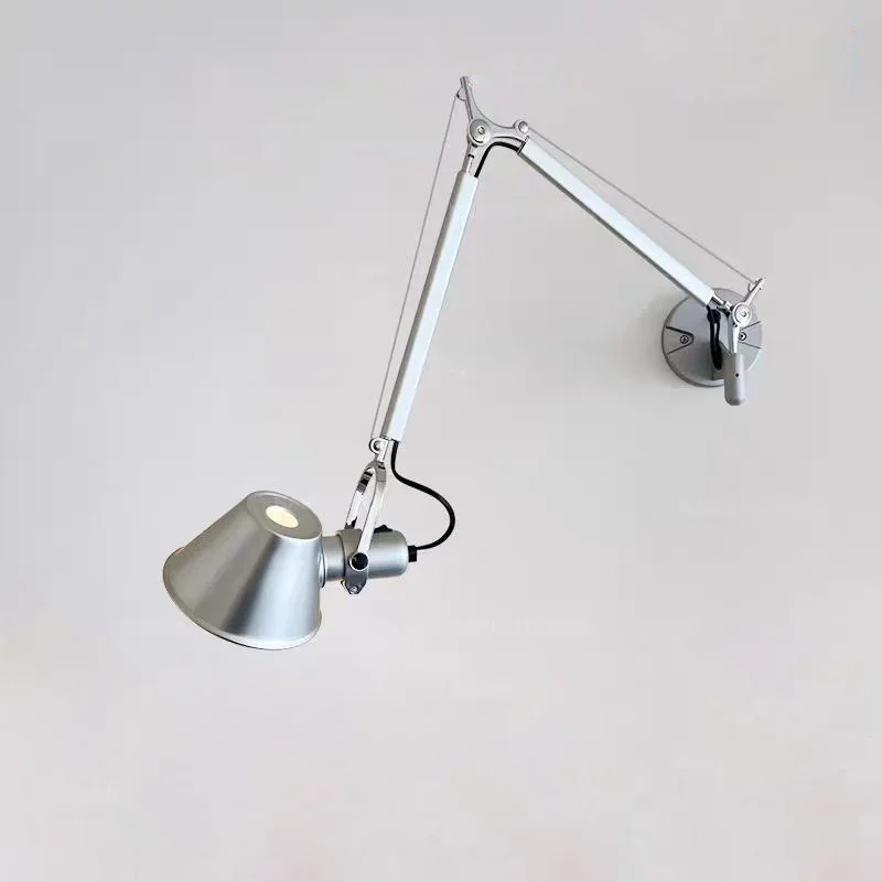 مصباح طاولة فتاة على شكل قبعة من القش الإيطالي مصدر من المصنع - تصميم بسيط للفندق والمكتب والمكتب