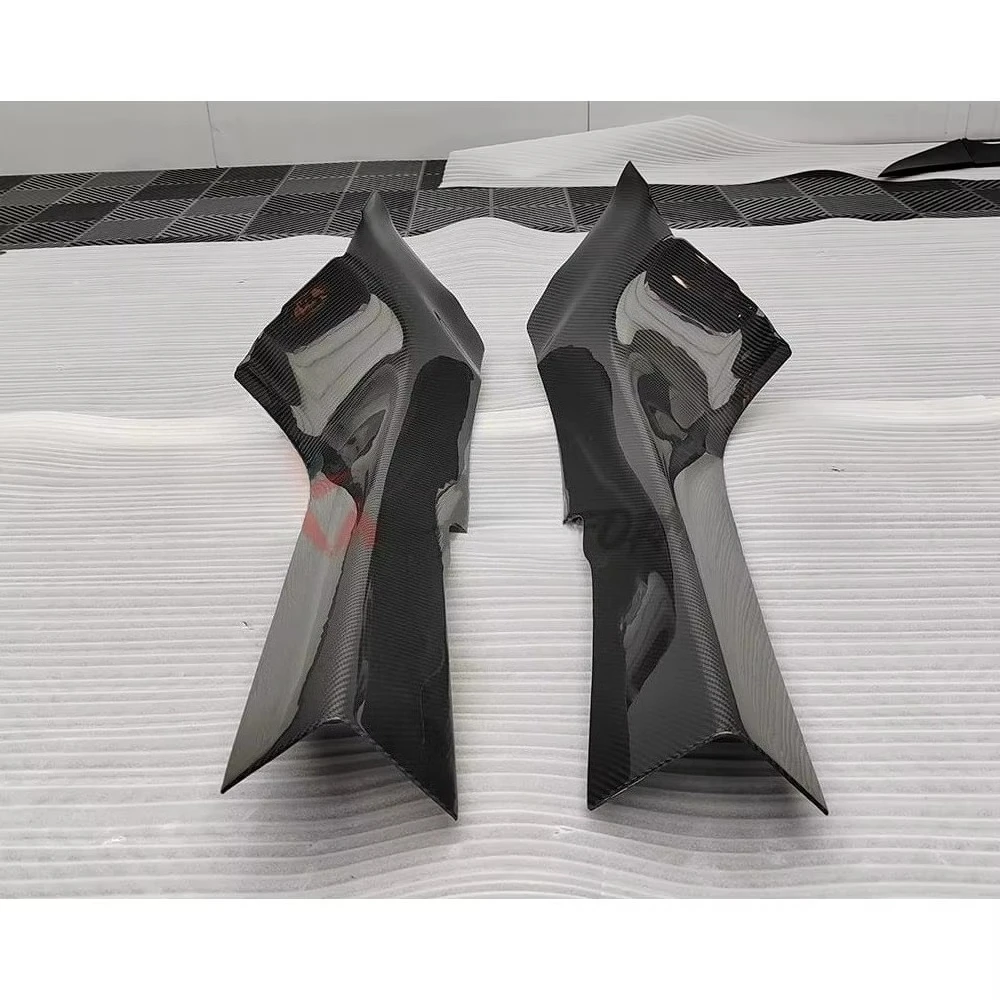 Garniture de seuil de porte en fibre de carbone véritable pour Lotus Emira