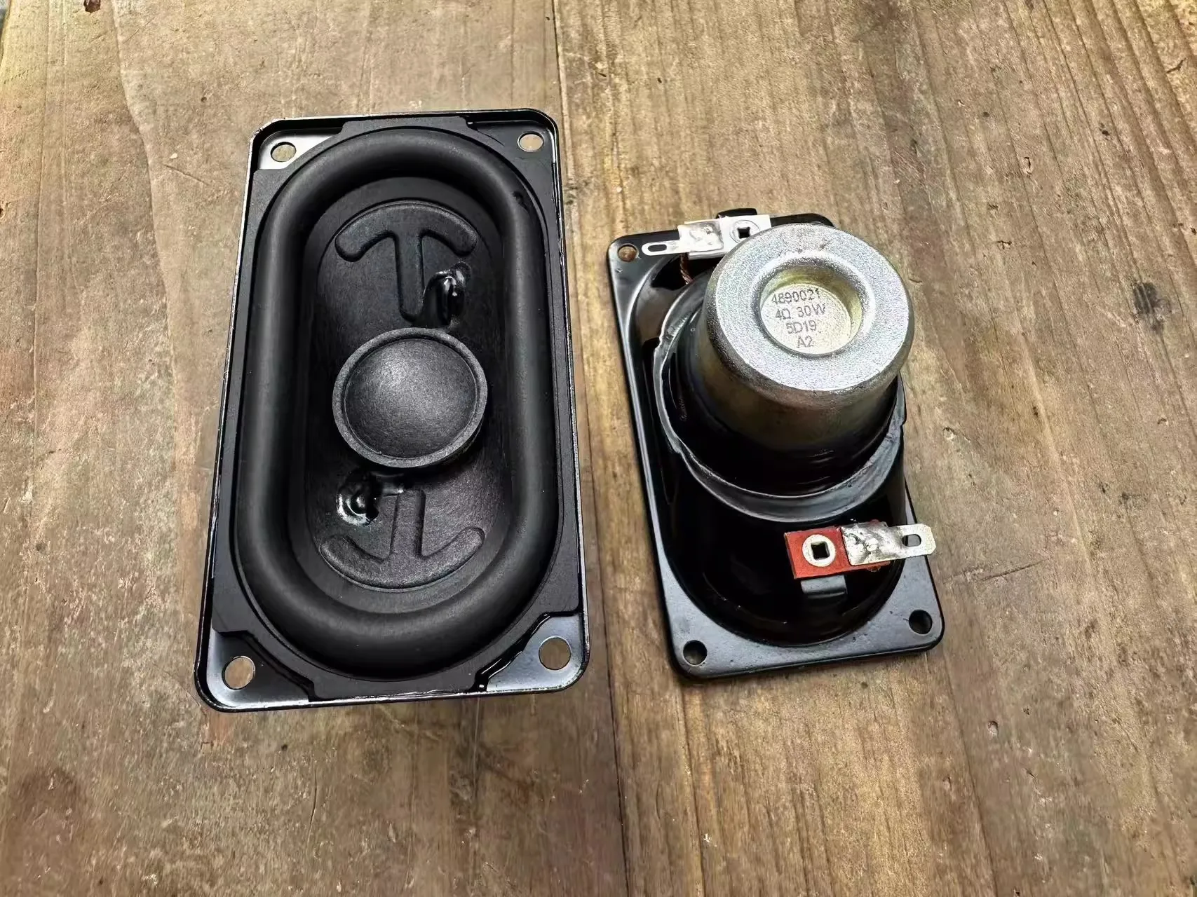 GHXAMP für Harman 90x48mm Hochleistungs-Rechteck-Racetrack-Lautsprecher – Audiophile, Neodym, Papiermembran, 4 Ohm 30 W 2 Stück – Detail 5