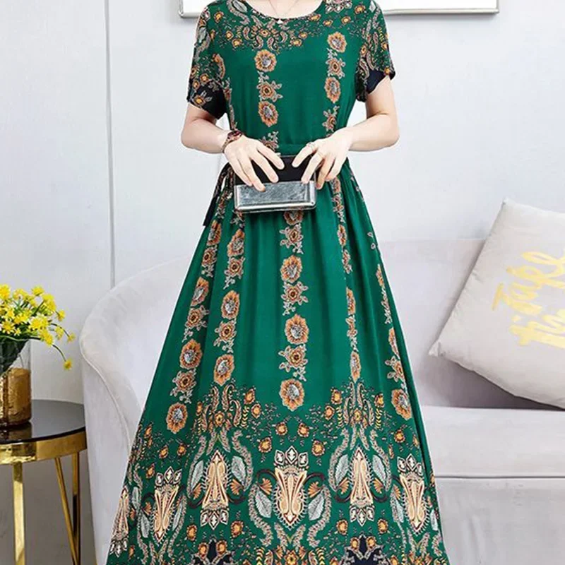 2024 New Style Pure Dress Summer Beautiful and Beautiful Overall Silk Dress Fashionable and luxurious Dress for Women