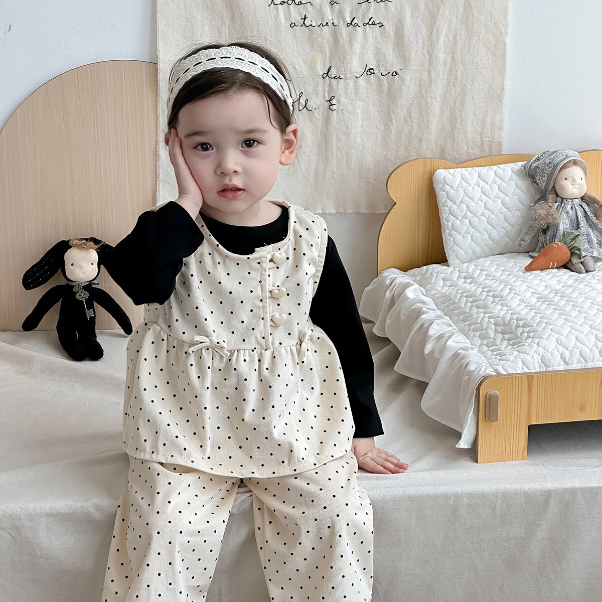 Baby Clothes Girls Autumn 2024 New Fashionable Polka Dot Waistcoat Wide-leg Pants Fashionable Simple Princess Cute Two-piece Set