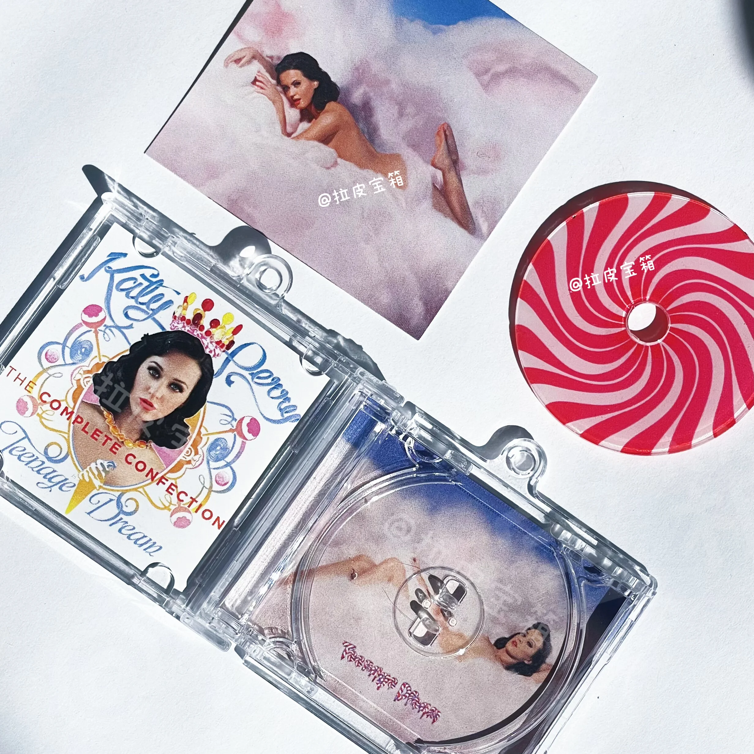 Pop Katy Perry MINI Music CD NFC Keychain Play Songs Teenage Dream Album Prism Key ring Cosplay Necklace DIY Acrylic Pendant view 4