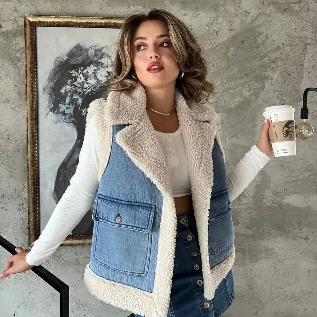 

Women's Lamb Wool Vest Autumn Winter Motorcycle Jacket Cotton Fur All-In-One Outerwear Veet Cardigan