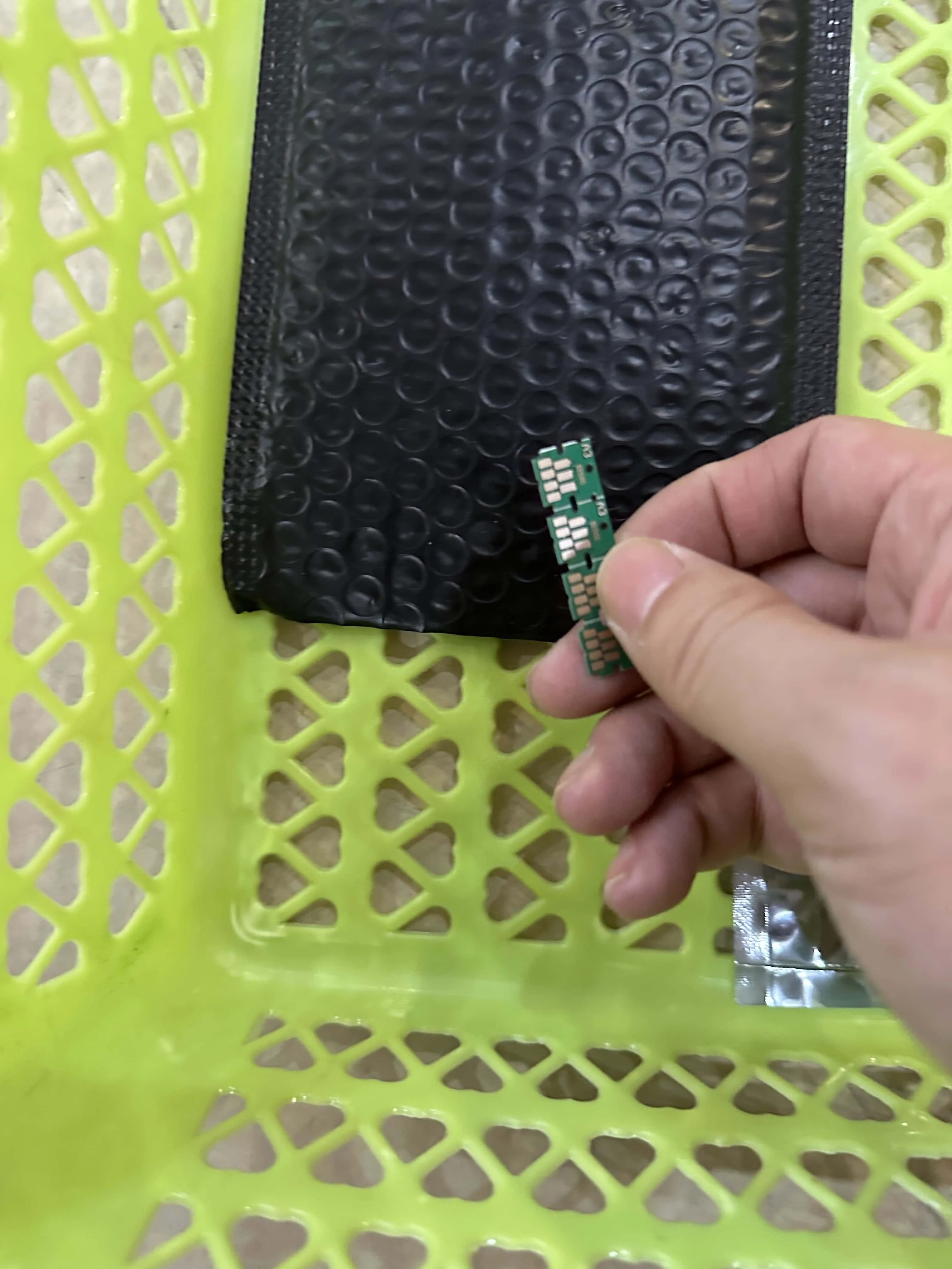 

C13S210057 SC13MB Maintenance Tank Box Chip For Epson F570 F500 T3170 T5170 F571 T2100 T3100 T5100 T3160 T2170 T3130 530 Printer