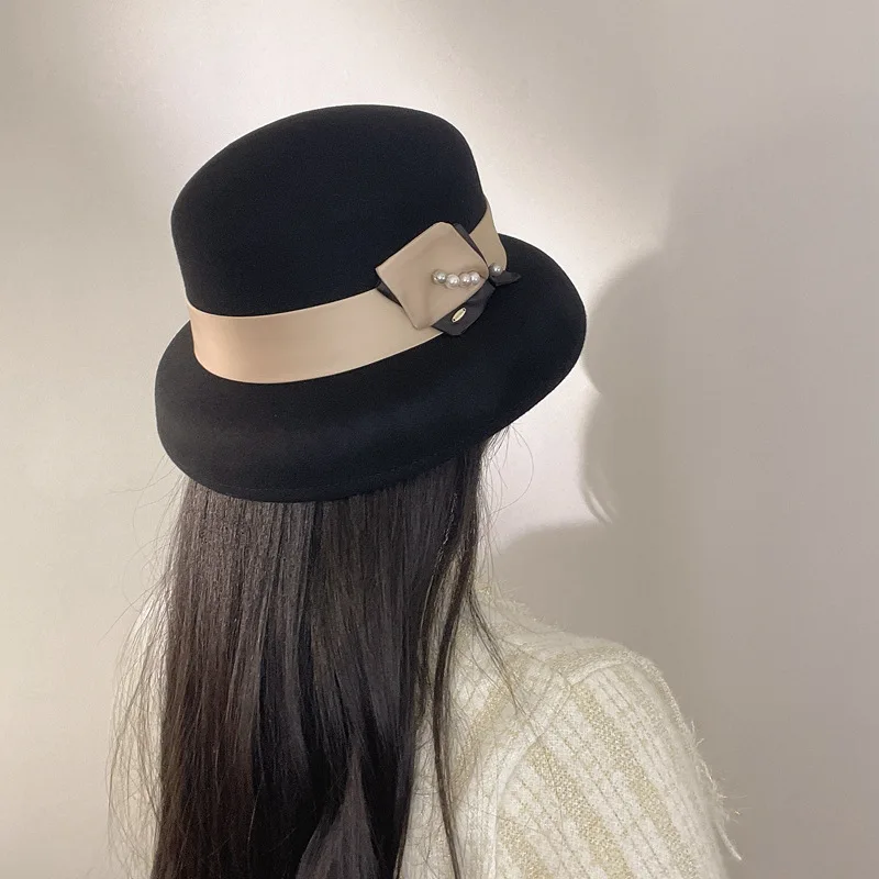 Hepburn style winter woolen top hat Women\'s fashion elegant Fisherman hat Light luxury pearl ribbon bell felt hat