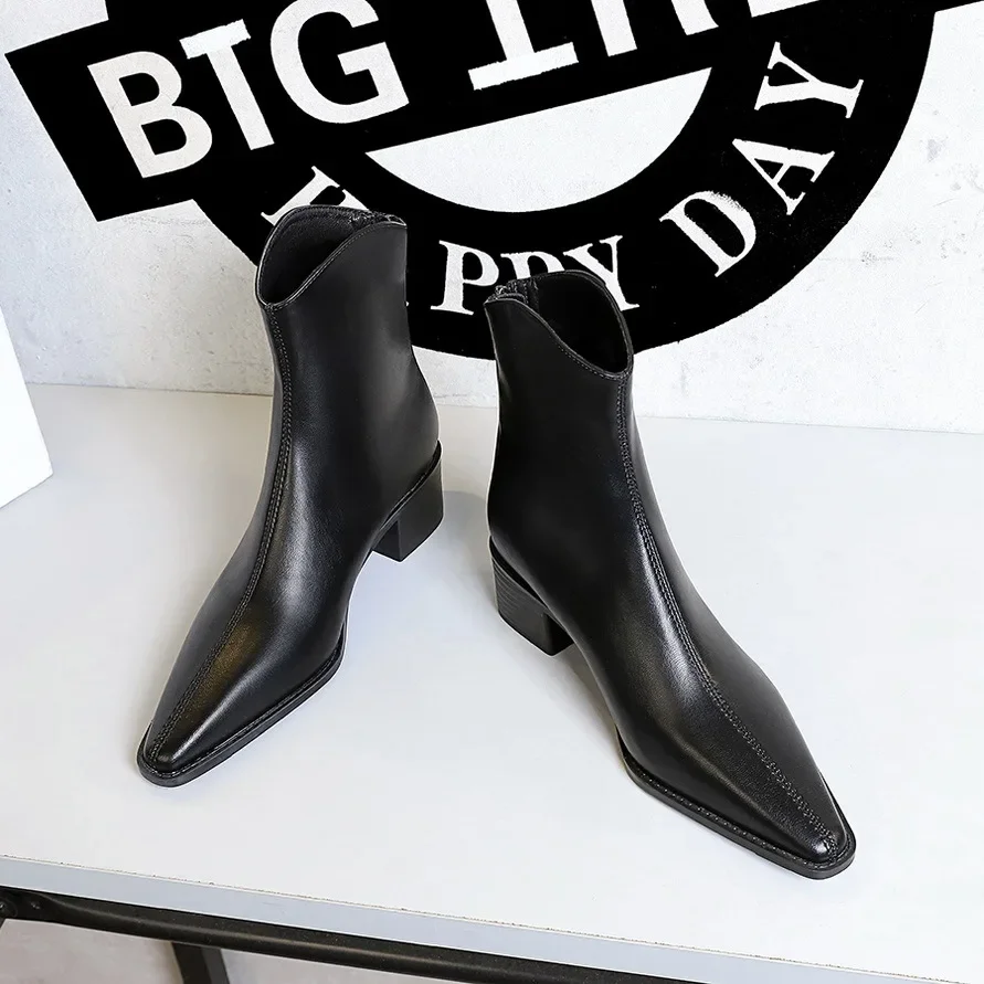 

BIGTREE Shoes Vintage British Style Modern Boots Thick Heel Pointed Fashion Versatile Boots Womens Autumn High Boots Shoes 34-40