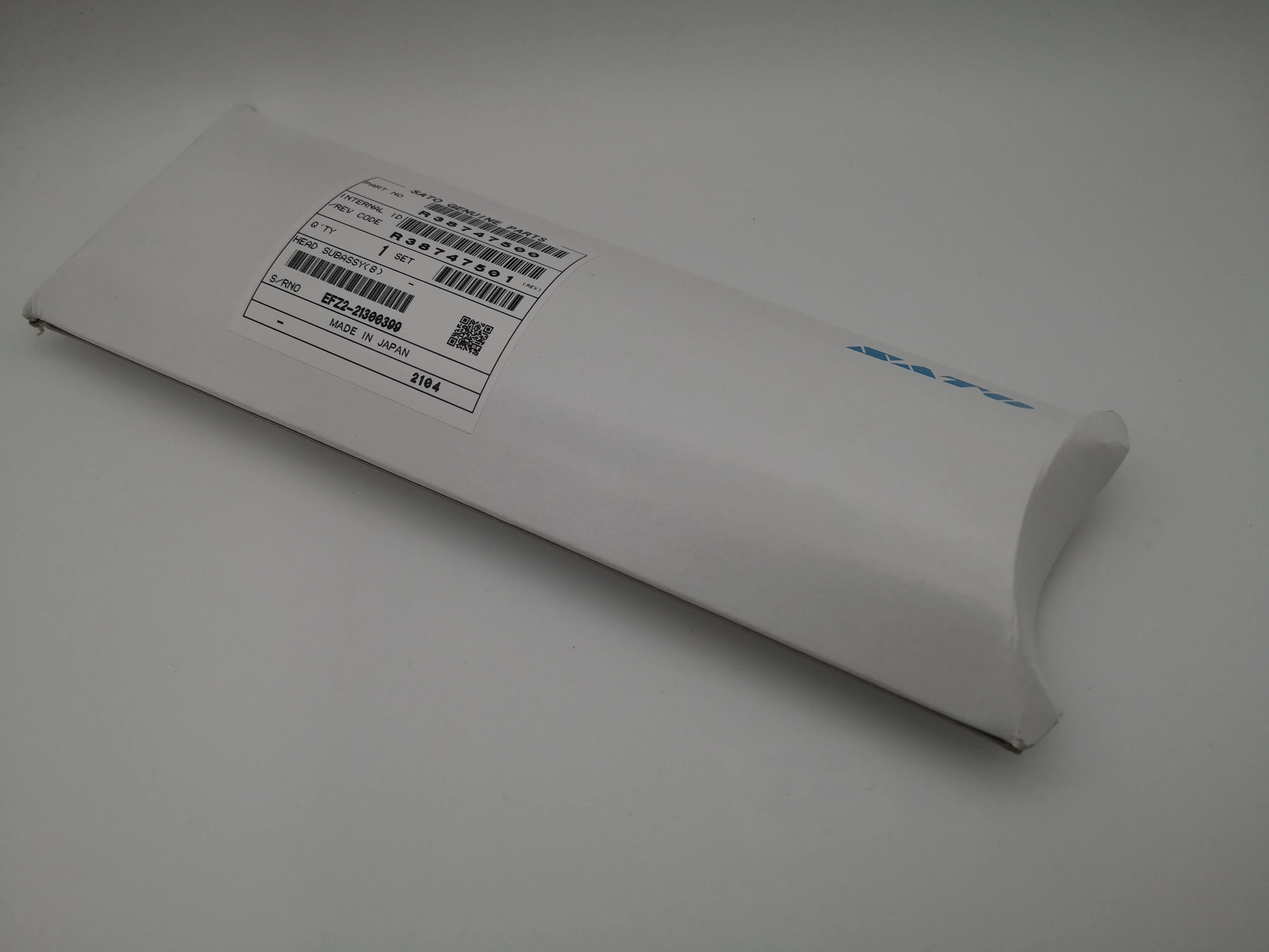 

200dpi Barcode printing head C-L6NX New original for Sato CL6NX 203dpi print head label head