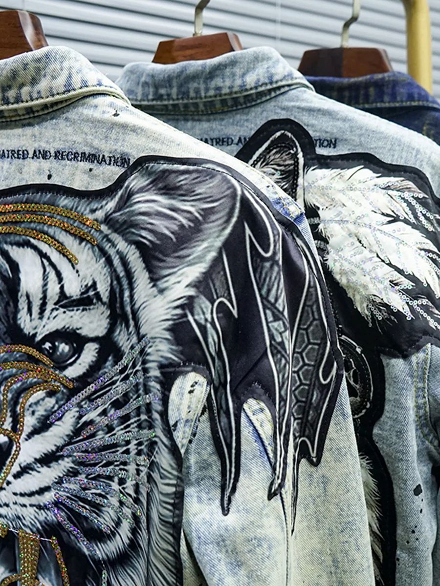 Sli Men's Denim Jaet مع رأس النمر والجمجمة التطريز طباعة ريترو Splaed طلاء حبر نقطة M ملابس خارجية