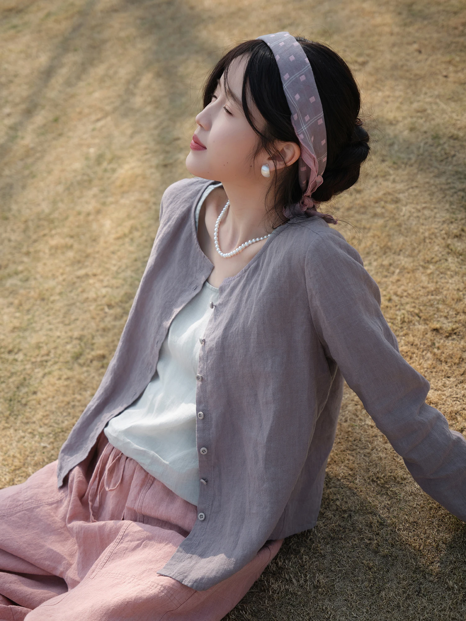 

Wangcheng A1248 Grey Linen Short Shirt round Neck Dry Clean Spring Collection Loose Fit Women's Fashion Artistic Style