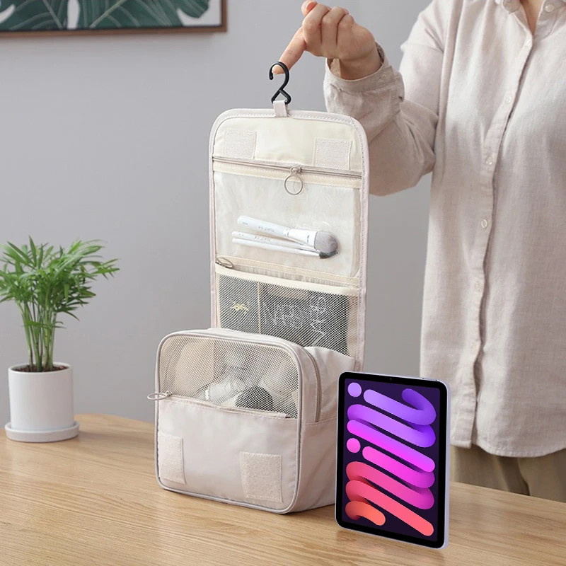 กระเป๋าใส่เครื่องสำอางแบบแขวนสำหรับผู้หญิง, กระเป๋าเครื่องสำอางขนาดพกพาพร้อมตะขอ, กระเป๋าจัดระเบียบเครื่องสำอางสีเบจสำหรับเก็บอุปกรณ์อาบน้ำ