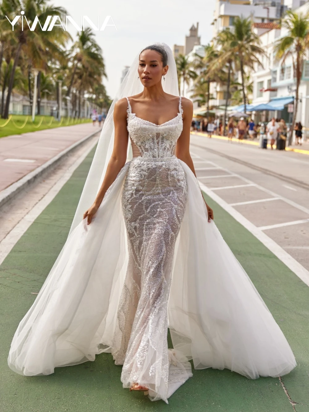 

New Detachable Train Beaded Thin Straps Wedding Dress Elegant Strapless Mermaid Long Bridal Gown Customized Dresses For Bride