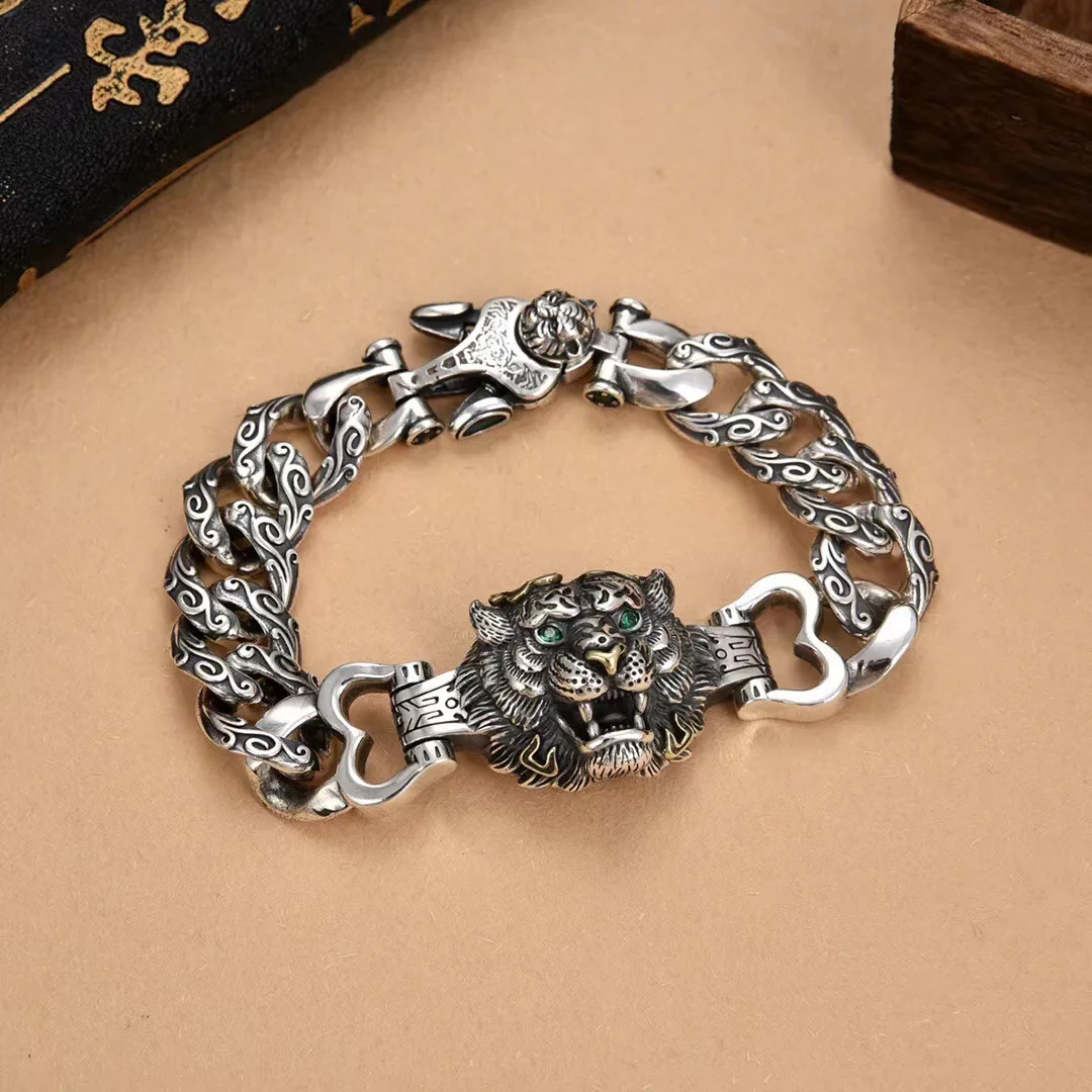 

New Chinese Retro Tiger Year Bracelet S925 Pure Silver Men's Dominant and Exaggerated Tiger Head Bracelet Personalized Hip Hop