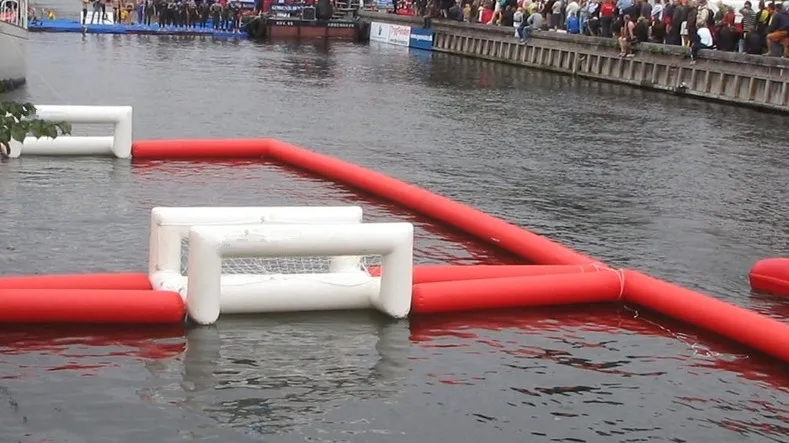 Watersport Pvc Drijvend Dock Opblaasbaar Voetbalspelbaan Veld Arena met doel