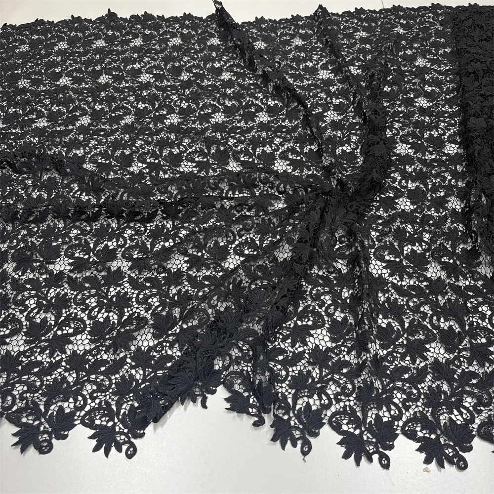 Neuer Stil Afrikanischer Spitzenstoff 2026 Hochwertige Wasserlösliche Bestickte Modische Weiche Spitze 5 Yards – Detail 6