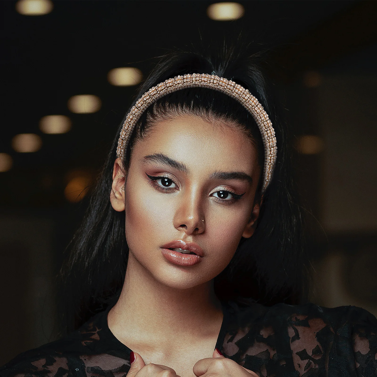 

Shiny Rhinestone Headband Crystal Hair Band Durable Headdress Party Favors for Women Hair Band Rhinestone Headdress