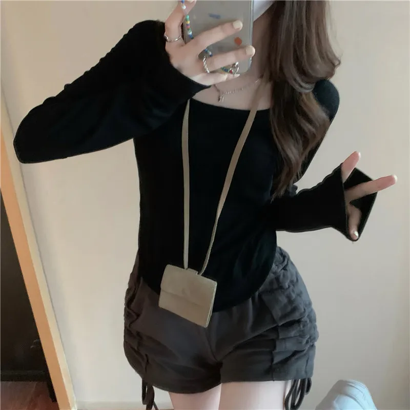 kpop Long Sleeve T-shirts Women Korean Fashion Winter Y2K Crop Tops Sexy Slim Vintage Tees Kawaii Cheap Clothes Woman Tshirts