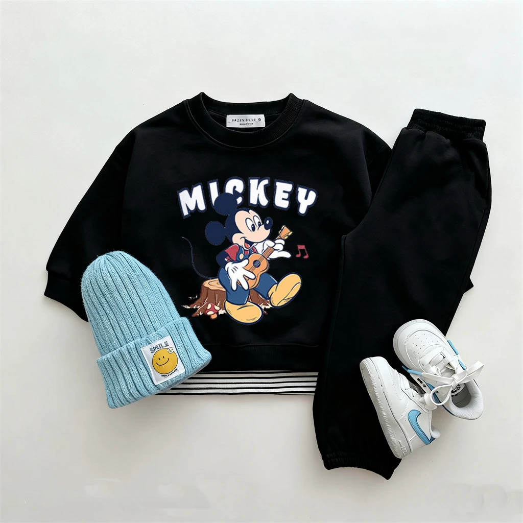 2 3 4 5 6 سنوات ملابس أطفال أسود رقبة مستديرة هوديس فضفاض السراويل الرياضية مجموعات الأولاد نمط جديد الكرتون البلوفرات Sweatpants سوداء