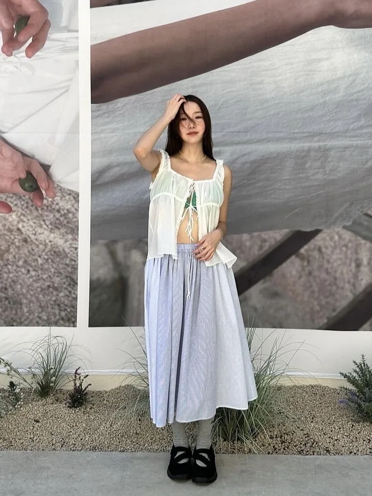 

Синяя полосатая юбка А-силуэта с плиссировкой в корейском стиле, миди, сине-белая, в стиле пэчворк, повседневная, с эластичной талией