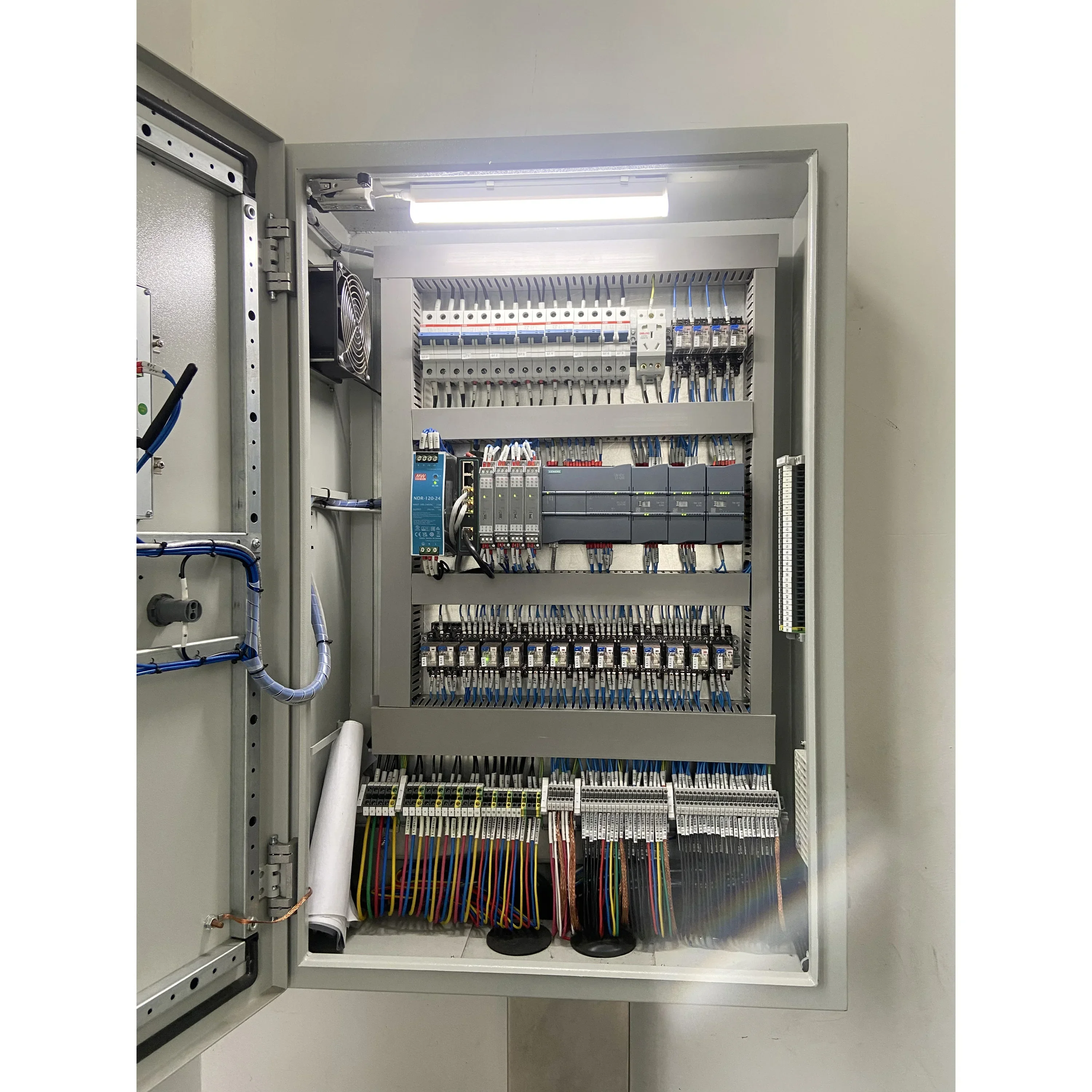PLC Electrical Panel Distribution Boxes Industrial Automation Control Panel Cabinet with Programming Manufacturer