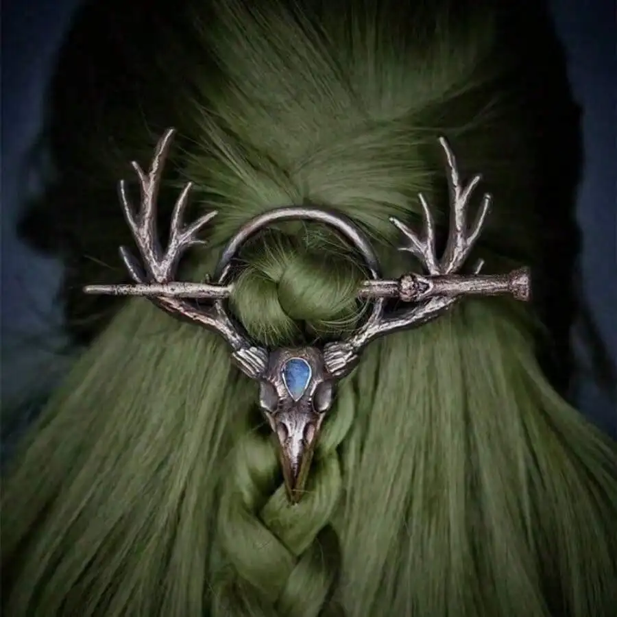

Retro Nordic Antler Hairpin, Fashionable Viking-Style Hair Accessory, Unique Women's Jewelry Gift