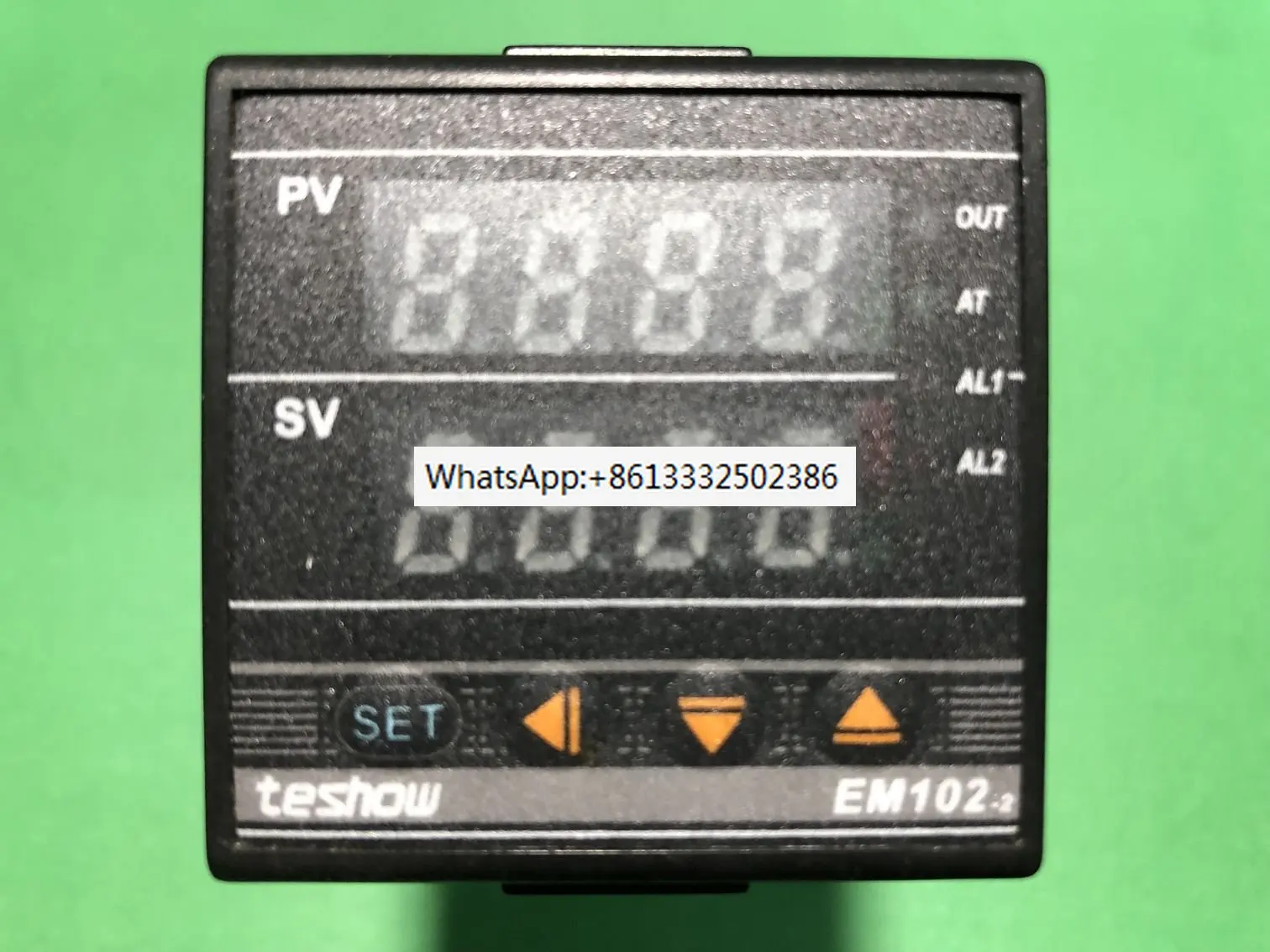 

Temperature controller EM102 402 502 702 902 Intelligent temperature controller FJA4-MN * AN-B