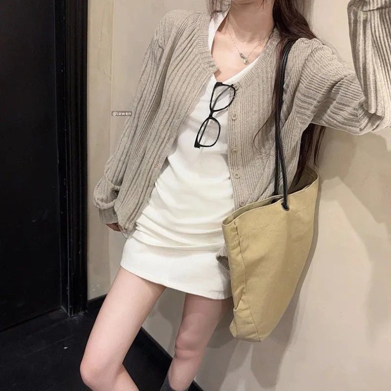 Back Two Wear Long-sleeved Knitted Cardigan 2026 Autumn New V-neck Pit Strip Temperament Jacket Top Women Trend