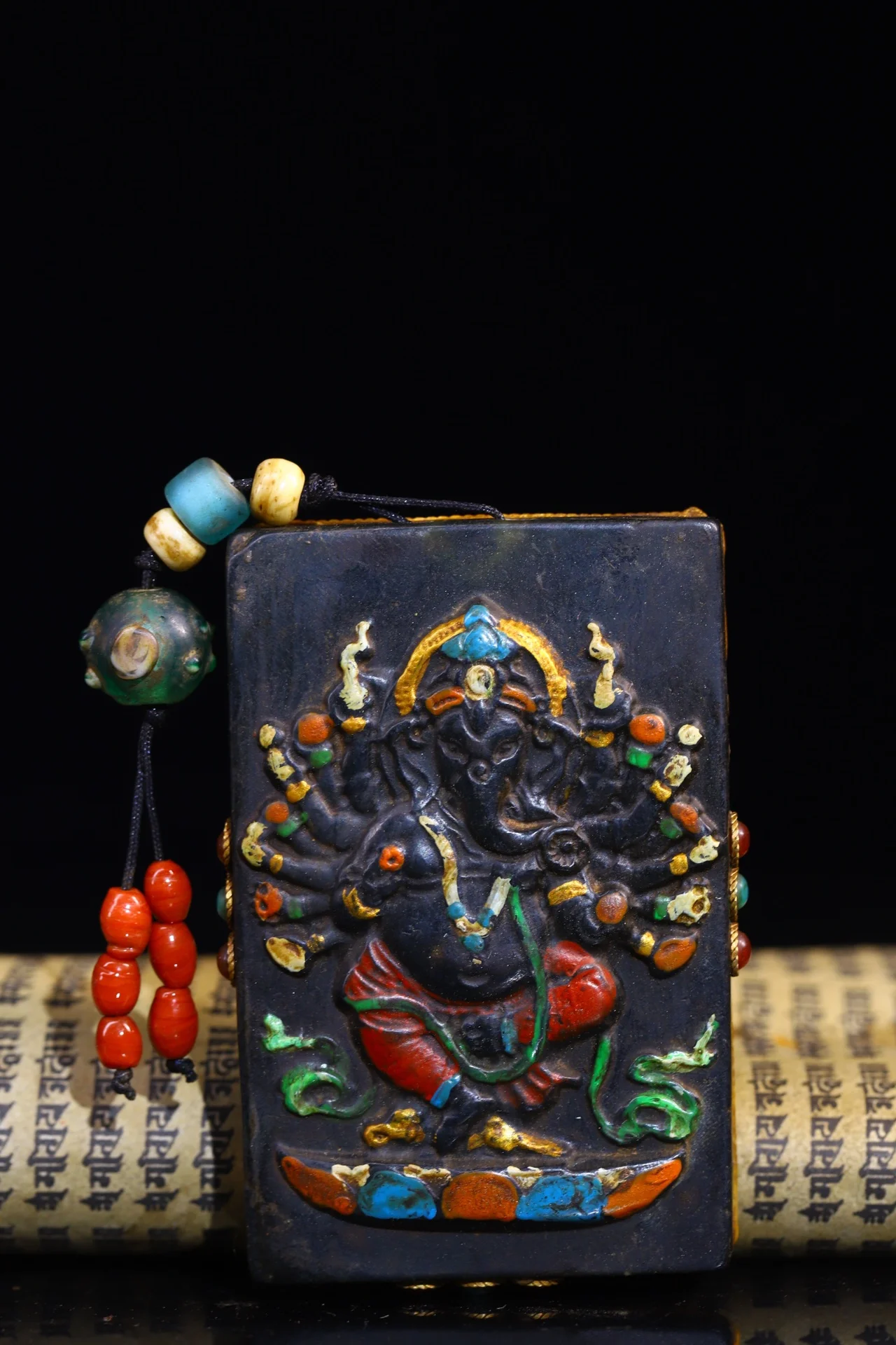 

3"Tibetan Temple Collection Old Natural Meteorite Mosaic Gem gZi Beads Shell Painted 1000 arms Ganesha Buddha Amulet Pendant